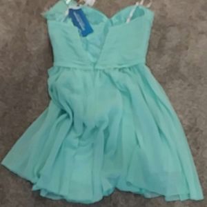 NWT Dancing Queen Mint Green Prom Dress